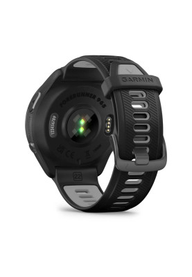 Смарт-годинник Garmin Forerunner 965 чорний корпус з сірим титановим безелем з чорним силіконовим ремінцем