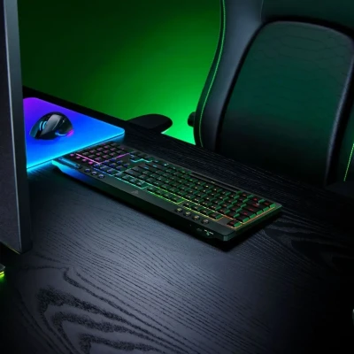 Клавіатура RAZER BlackWidow V4 Low-Profile, Orange switch (RZ03-05270800-R3M1) Клавіатура RAZER BlackWidow V4 Low-Profile, Orange switch (RZ03-05270800-R3M1)
