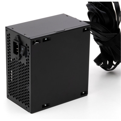 Блок живлення Vinga 750W ОЕМ (VPS-750P1) Блок живлення Vinga 750W ОЕМ (VPS-750P1)
