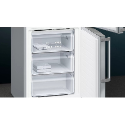 Холодильник Siemens KG39NAI306