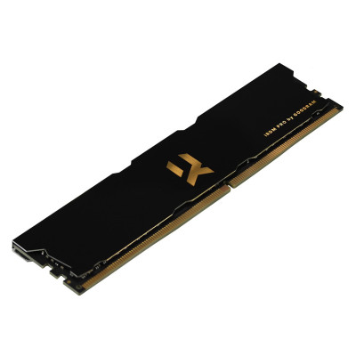 Модуль пам`ятi DDR4 8GB/4000 Goodram Iridium Pro Black (IRP-4000D4V64L18S/8G)