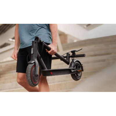 Електросамокат Xiaomi Mi Electric Scooter Pro 2 Black (FBC4025GL/BHR4525UK)