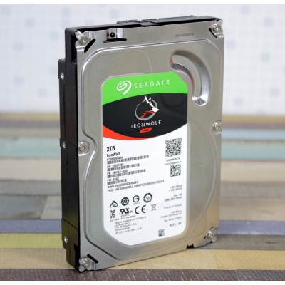 Накопичувач HDD SATA 2.0TB Seagate IronWolf NAS 5900rpm 64MB (ST2000VN004)