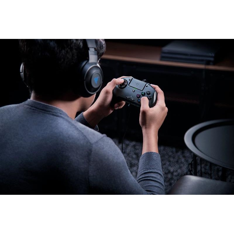 Геймпад Razer Raion Fightpad for PS4 Black (RZ06-02940100-R3G1)