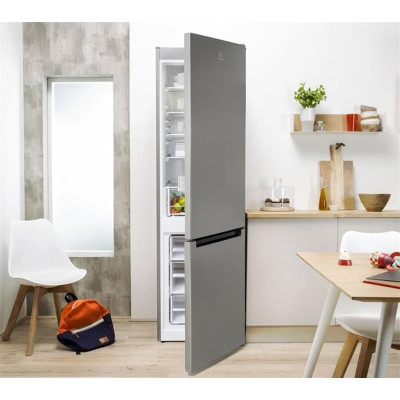 Холодильник Indesit LI7 S1E S