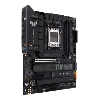 Материнська плата Asus TUF Gaming X670E-PLUS Socket AM5