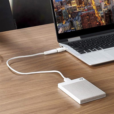 Зовнішній жорсткий диск 2.5` USB 2.0TB Seagate Backup Plus Ultra Touch White (STHH2000402)