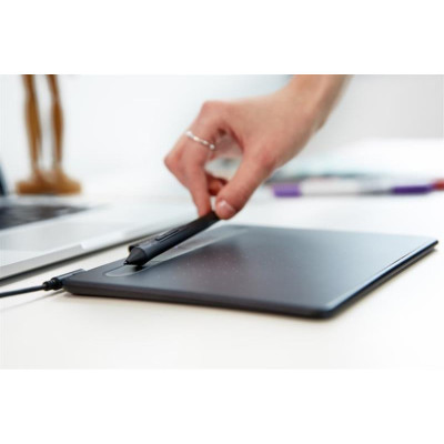Графічний планшет Wacom Intuos S Black (CTL-4100K-N) Графічний планшет Wacom Intuos S Black (CTL-4100K-N)