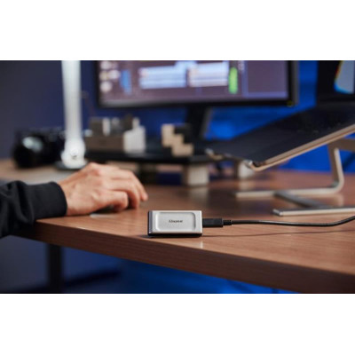 Накопичувач зовнішній SSD Portable USB 2.0ТB Kingston XS2000 Silver (SXS2000/2000G)
