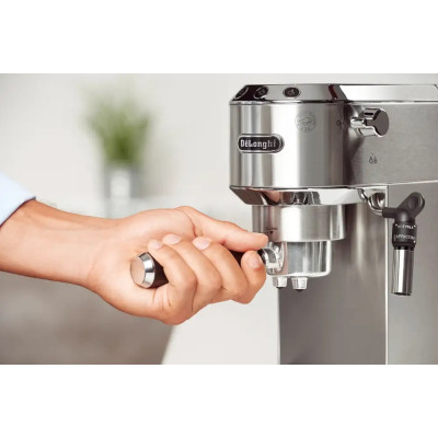 Кавоварка Delonghi EC 685.M