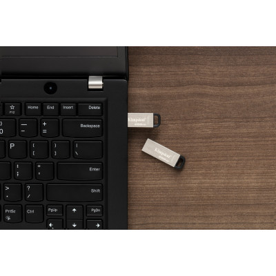 Флеш-накопичувач USB3.2 256GB Kingston DataTraveler Kyson Silver/Black (DTKN/256GB) Флеш-накопичувач USB3.2 256GB Kingston DataTraveler Kyson Silver/Black (DTKN/256GB)