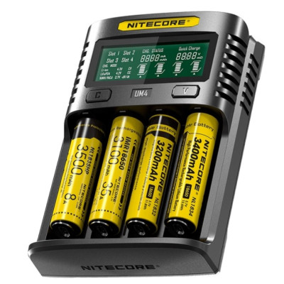 Зарядний пристрій Nitecore UM4