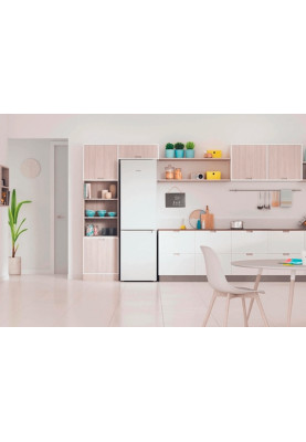 Холодильник Indesit INFC9 TI22W