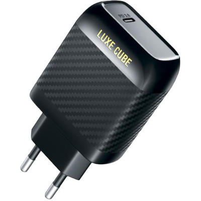 Мережевий зарядний пристрій Luxe Cube Dynamic 18W (1USBх3A) Black (4446689880896) Мережевий зарядний пристрій Luxe Cube Dynamic 18W (1USBх3A) Black (4446689880896)