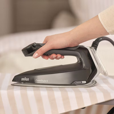 Праска Braun IS 5249 BK Праска Braun IS 5249 BK