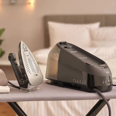 Праска Braun IS 5249 BK Праска Braun IS 5249 BK