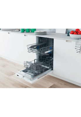 Вбудована посудомийна машина Indesit DSIC3M19