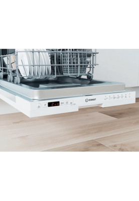 Вбудована посудомийна машина Indesit DSIC3M19