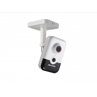 IP камера Hikvision DS-2CD2423G0-I (2.8 мм)