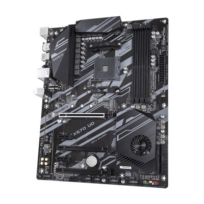 Материнська плата Gigabyte X570 UD Socket AM4