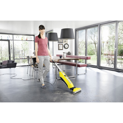Підлогомийна машина Karcher FC 5 (1.055-400.0) Підлогомийна машина Karcher FC 5 (1.055-400.0)