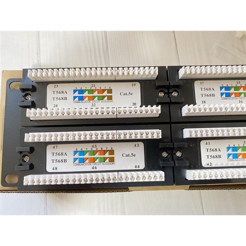 Патч-панель ATcom P5148 19" 48хRJ-45 UTP 2U cat.5е