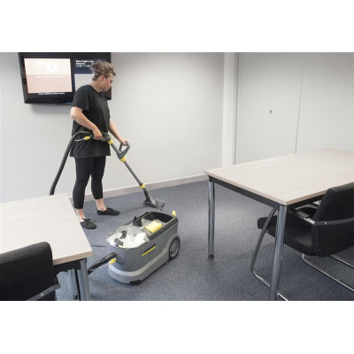 Пилосос Karcher Puzzi 10/1 (1.100-131.0) Пилосос Karcher Puzzi 10/1 (1.100-131.0)