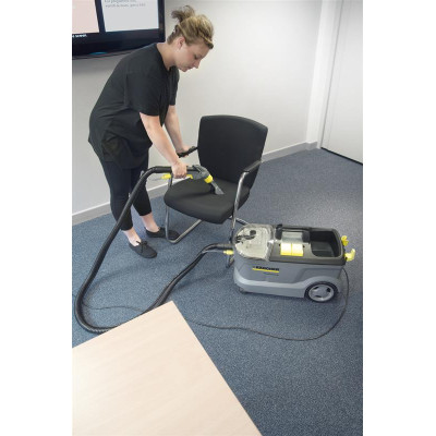 Пилосос Karcher Puzzi 10/1 (1.100-131.0) Пилосос Karcher Puzzi 10/1 (1.100-131.0)