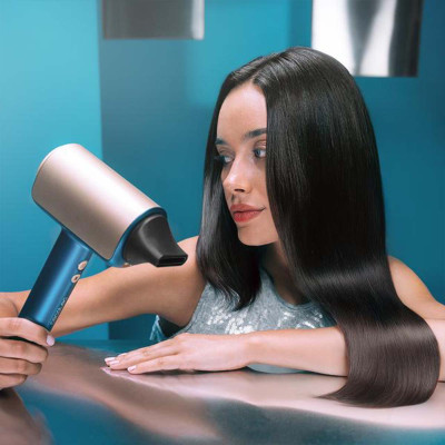 Фен Cecotec DryGlam Nano Plasma Aluminum (A01_EU01_101440) Фен Cecotec DryGlam Nano Plasma Aluminum (A01_EU01_101440)