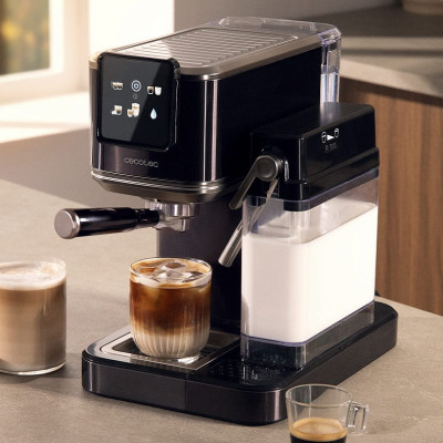 Кавоварка ріжкова Cecotec Cafelizzia ColdBrew Latte (A01_EU01_108987) Кавоварка ріжкова Cecotec Cafelizzia ColdBrew Latte (A01_EU01_108987)