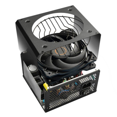 Блок живлення Cougar GST750 750W