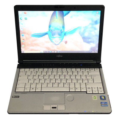 Ноутбук Fujitsu LifeBook S761 / 13.3" (1366х768) / i5-2520M / 8GB / 250GB HDD / Win10Pro - Б/в