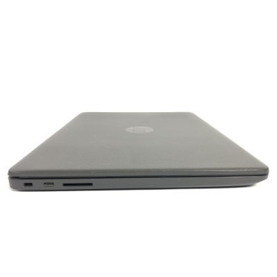Ноутбук HP 240 G8 / 14" FullHD IPS / i5-1035G1 / 8GB / 256GB SSD / Win11Pro - Б/в Ноутбук HP 240 G8 / 14" FullHD IPS / i5-1035G1 / 8GB / 256GB SSD / Win11Pro - Б/в