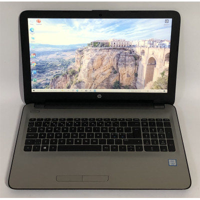 Ноутбук HP 15-ay182no / 15.6" FullHD / i3-7100U / 6GB / 128GB SSD / Win10 - Б/в Ноутбук HP 15-ay182no / 15.6" FullHD / i3-7100U / 6GB / 128GB SSD / Win10 - Б/в