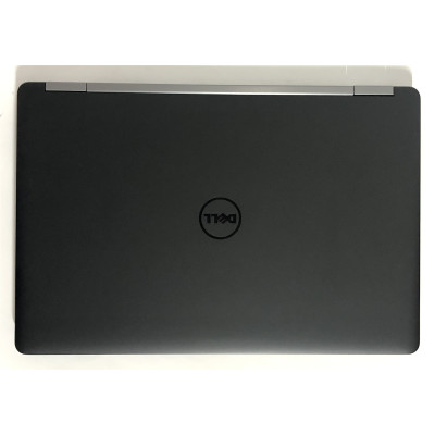 Ноутбук Dell Latitude E5570 / 15.6" (1366x768) / i3-6100U / 8GB / 128GB SSD / Win10Pro - Б/в Ноутбук Dell Latitude E5570 / 15.6" (1366x768) / i3-6100U / 8GB / 128GB SSD / Win10Pro - Б/в