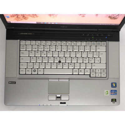 Ноутбук Fujitsu Celsius H710 / 15.6" FullHD / i7-2720QM / 8GB / 256GB SSD / NVIDIA Quadro 1000M, 2GB / Win10Pro / 3G / сканер відбитка - Б/в Ноутбук Fujitsu Celsius H710 / 15.6" FullHD / i7-2720QM / 8GB / 256GB SSD / NVIDIA Quadro 1000M, 2GB / Win10Pro / 3G / сканер відбитка - Б/в