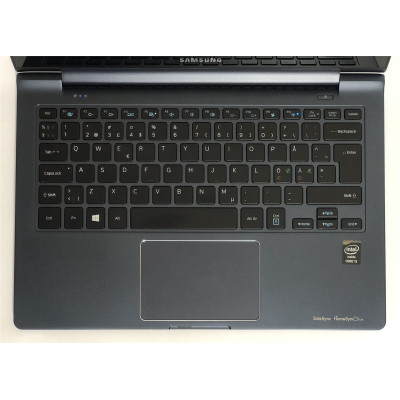 Ноутбук Samsung NP940X3G / 13.3" (3200x1800) IPS Touch / i5-4200U / 4GB / 128GB SSD / Win10Pro / Backlight - Б/в