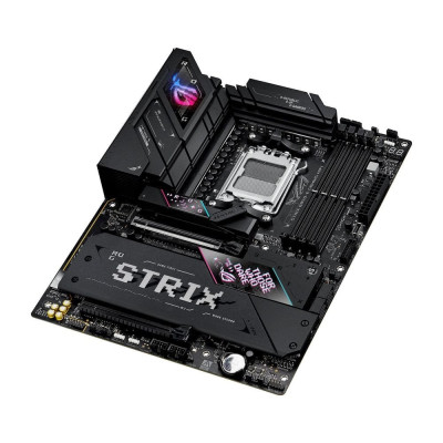 Материнська плата Asus ROG Strix B850-E Gaming WiFi Socket AM5