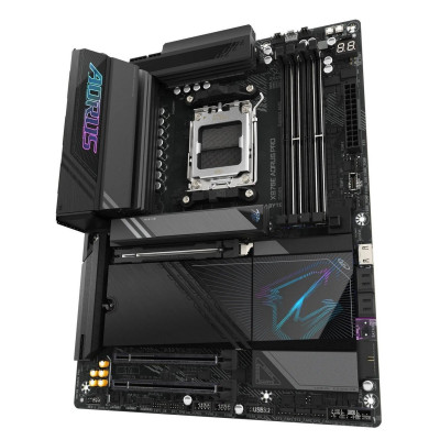 Материнська плата Gigabyte X870E Aorus Pro Socket AM5