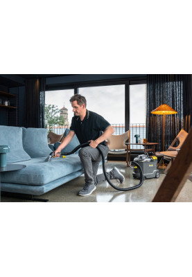 Пилосос Karcher Puzzi 8/1 (1.100-240.0)