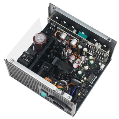 Блок живлення DeepCool GamerStorm PN750M 750W (R-PN750M-FC0B-JGEU) Блок живлення DeepCool GamerStorm PN750M 750W (R-PN750M-FC0B-JGEU)