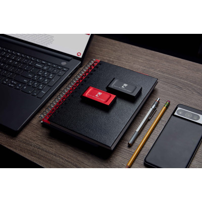 Накопичувач зовнішній SSD Portable USB 2.0ТB Kingston SXS1000 BoC Red (SXS1000R/2000GA)
