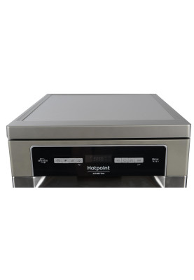 Посудомийна машина Hotpoint-Ariston HSFO3T235WCX