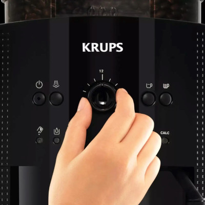 Krups Кавомашина Essential Espresso 1.7л, зерно + мелена, ручний капучинатор, чорний