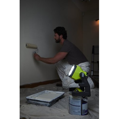 Ryobi Прожектор акумуляторний панельний ONE+ RLFD18-0 18В 1800лм 3 режими яскравості (без АКБ та ЗП) Ryobi Прожектор акумуляторний панельний ONE+ RLFD18-0 18В 1800лм 3 режими яскравості (без АКБ та ЗП)