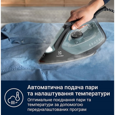 Electrolux Праска, 2600Вт, 370мл, паровий удар 230гр, алюмінієва підошва, зелено-чорний