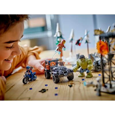 LEGO Конструктор Marvel Месники: Ера Альтрона