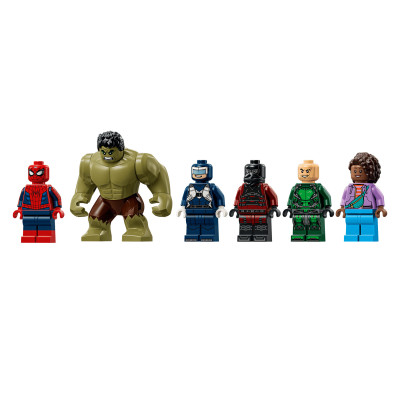 LEGO Конструктор LEGO Super Heroes Епічна сутичка Людини-Павука проти Халка