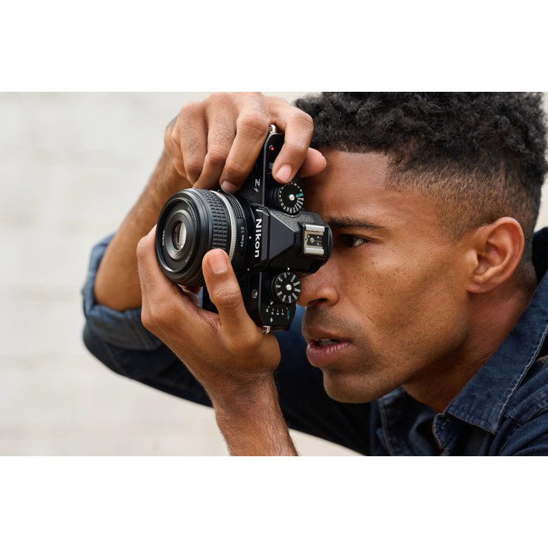 Nikon Цифр. фотокамера Zf body