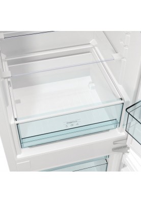 Gorenje Вбуд. холодильник з мороз. камерою А+, NF+, зона св-ті, LED дисплей, Білий